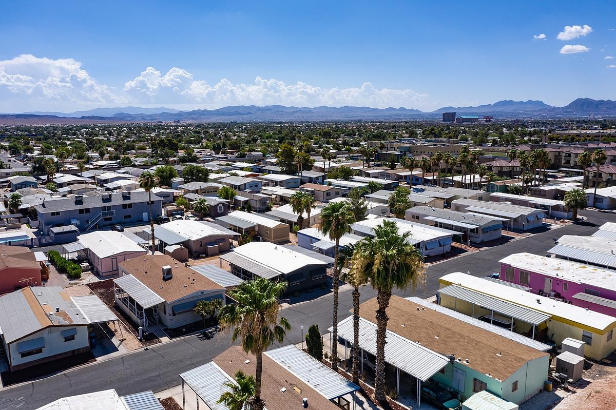 mobile homes aerial