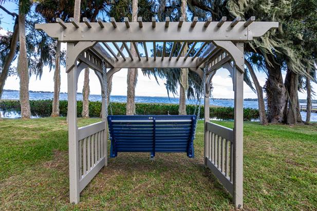 outdoor swing